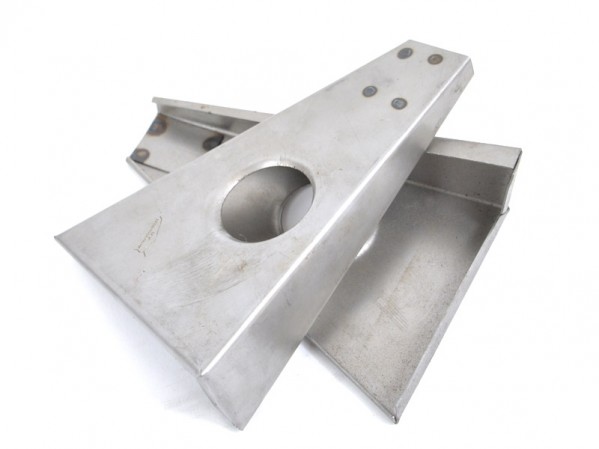 Brackets-radiator-support-pair